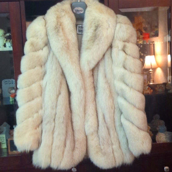Silver blue Fox jacket size small